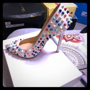 Authentic Christian Louboutin pigalle heels sz 37.